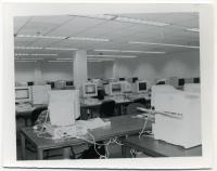 Pre-2001 Computer Lab in Slaughter Hall of Law School